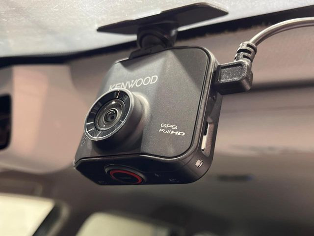 �y�h���C�u���R�[�_�[�z���S�E���S�ȃJ�[���C�t�ɕK�{�̃h���C�u���R�[�_�[�𑕔�!���s���͂������A������^�]�⎖�̂ɑ��������ۂ̏󋵂��f���ŋL�^���A����̃��X�N�ɔ����܂��B