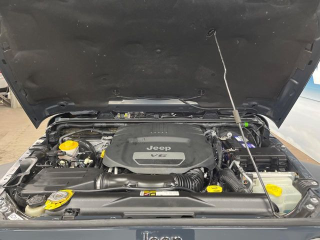 �����X�ł́A�e���[�J�[�̐�p�f�f�e�X�^�[�𓱓��B���Ǝ��i�����e�N�j�J���X�^�b�t���풓���Ă���܂��̂ŁA������̍ۂɂ����S���Ă����p���������܂��B