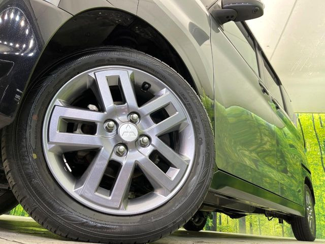 �y����15�C���`�A���~�z�C�[���z�O�ςɃ}�b�`���������A���~�z�C�[���𑕒����Ă���܂��B�e��ЊO�A���~�z�C�[����A�X�^�b�h���X�^�C�����戵�����Ă���܂��B���񂲑��k����������