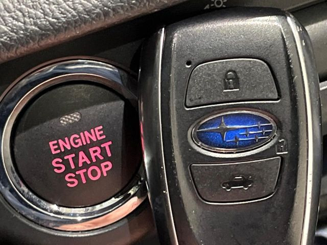 �y�A�N�Z�X�L�[&�v�b�V���X�^�[�g�z�J�o����|�P�b�g�ɓ��ꂽ�܂܂ł��h�A�̎{���E�������\�ȃX�}�[�g�L�[�𑕔��B�G���W���̃I���E�I�t�����J�M�����o���K�v�������A�{�^�����v�b�V�����邾����OK��