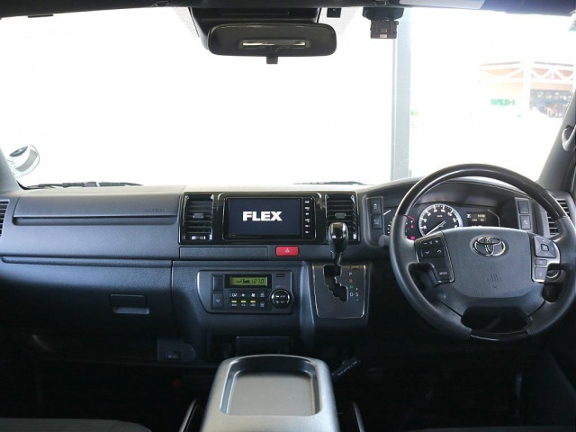 ハイエースバン2.8 スーパーGL ダークプライム S ロング ディーゼル 4WD