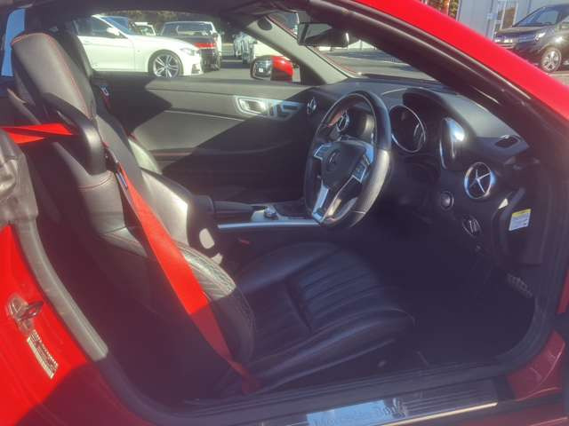 �C�ɂȂ邨�Ԃ�����܂�����E�̓d�b�ԍ����璼�ڂ��X�ɂ��₢���킹���������B�x�����@����ԗ����A��Ԃ܂łȂ�ł������������Ē����܂��B�X�^�b�t�ꓯ���A�����҂����Ă���܂��B