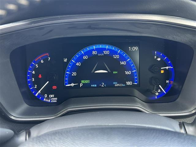 カローラツーリング1.8 ハイブリッド W×B E-Four 4WD