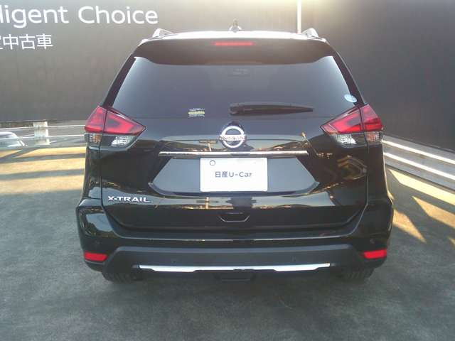 エクストレイル2.0 20Xi