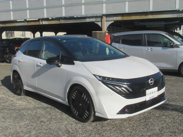 ノートオーラ1.2 G レザーエディション