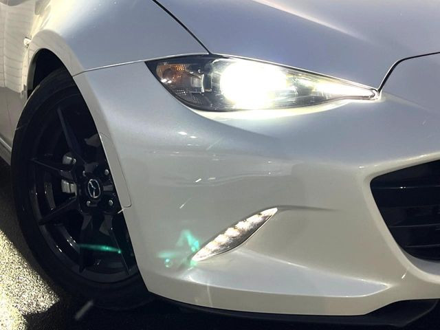 �yLED�w�b�h���C�g�z���V����ԑ��s�����ǍD�Ȏ��E���m�ۂ����S���ĉ^�]�ł��鍂�P�xLED�w�b�h���C�g�𑕔�!�_�����x�������A����d�͂��}�����Ă��܂��B