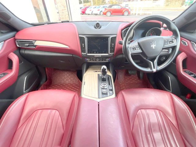 �A���ԃO���[�v���݌ɐ���2,000��!�S���̌n��X���烁�[�J�[�E�Ԏ��킸���Љ�o����̂ŁA���Ȃ��Ƀs�b�^���̂��Ԃ�������͂��ł���܂��͂��₢���킹��������