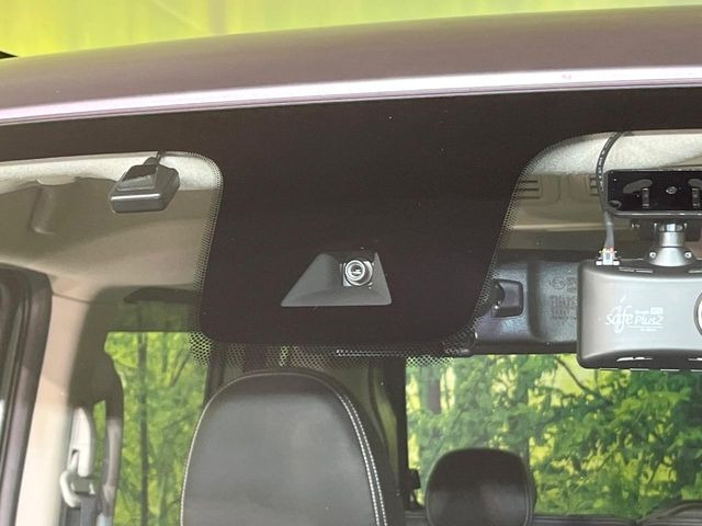 �y�O�He-Assist�z���s���ɑO���̎ԗ�����F�����A�Փ˂������Ȏ��͌x��ƃu���[�L�ŏՓˉ���Ɣ�Q�y�����A�V�X�g�B�����S�Ƀh���C�u�����y���݂��������܂��B