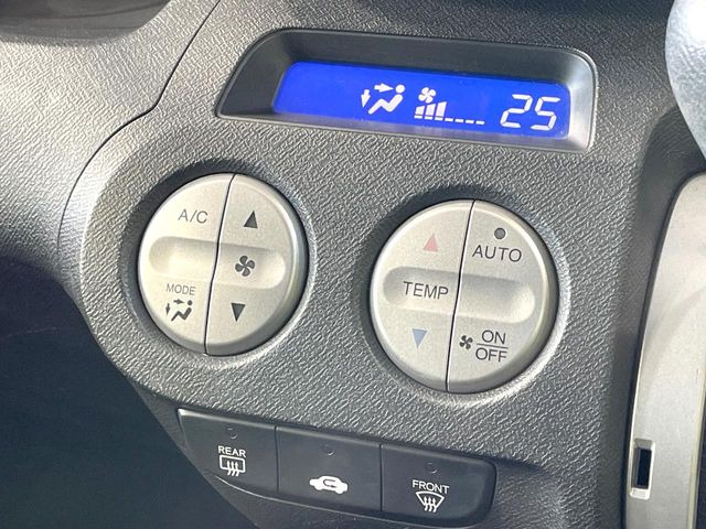 �y�I�[�g�G�A�R���z��x���D�݂̉��x�ɐݒ肷��΁A�ԓ��̉��x�����m�����ʂ≷�x�������Œ����B����&hellip;����&hellip;�Ɖ��x���X�C�b�`���������K�v�͂���܂���B���K�Ȏԓ���Ԃɂ͕K�{�̋@�\�ł��ˁ�