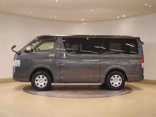 ハイエースバン2.8 マルチロールトランスポーター タイプI ロング ディーゼル 4WD