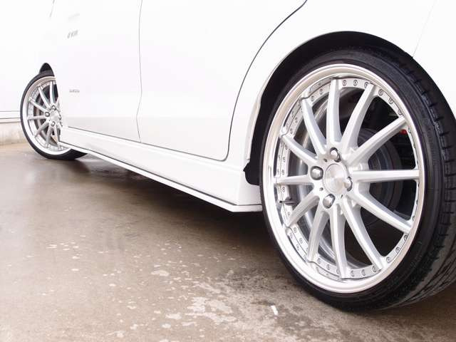 ���A�E�C���O/LED�E�C���J�[�h�A�~���[/ETC/�V�[�g�J�o�[/�o�b�N�J����/�R�[�i�[�\�i�[/�v�b�V���X�^�[�g/�C���e���L�[X2/���/�����蒠/�L�^��R4.12/R6.9/R6.12