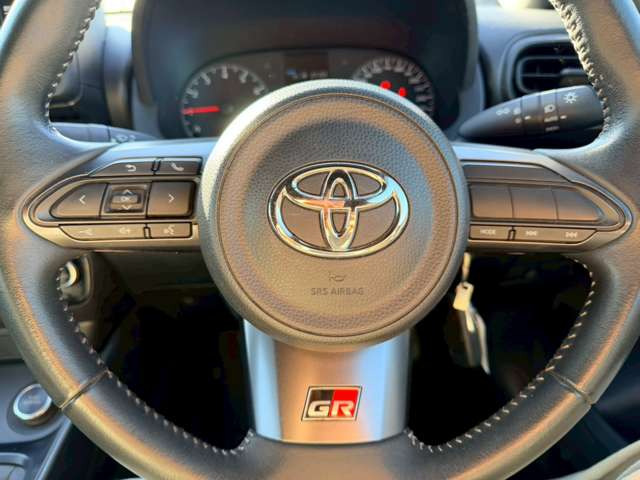 �C�ɂȂ邨�Ԃ�����܂�����E�̓d�b�ԍ����璼�ڂ��X�ɂ��₢���킹���������B�x�����@����ԗ����A��Ԃ܂łȂ�ł������������Ē����܂��B�X�^�b�t�ꓯ���A�����҂����Ă���܂��B