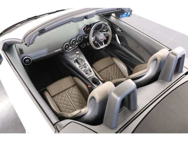 �I�[�v���G�A�h���C�u�������K�ɂ��y���݂���������d�l�ł��B