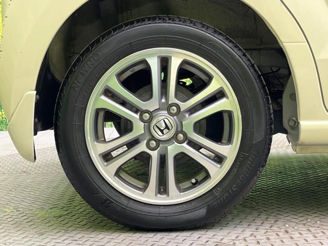 �y����14�C���`�A���~�z�C�[���z�O�ςɃ}�b�`���������A���~�z�C�[���𑕒����Ă���܂��B�e��ЊO�A���~�z�C�[����A�X�^�b�h���X�^�C�����戵�����Ă���܂��B���񂲑��k����������