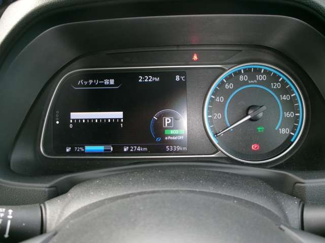 リーフe+ X 90周年記念車