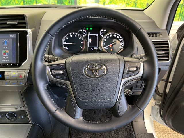 �y�g���^�Z�[�t�e�B�Z���X�z���s���ɑO���̎ԗ�����F�����A�Փ˂������Ȏ��͌x��ƃu���[�L�ŏՓˉ���Ɣ�Q�y�����A�V�X�g�B�����S�Ƀh���C�u�����y���݂��������܂��B