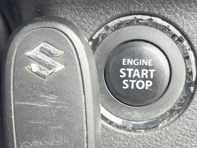 �y�L�[���X�X�^�[�g�V�X�e���z�J�o����|�P�b�g�ɓ��ꂽ�܂܂ł��h�A�̎{���E�������\�ȃX�}�[�g�L�[�𑕔��B�G���W���̃I���E�I�t�����J�M�����o���K�v����������Ƃ��Ă��֗��ł���