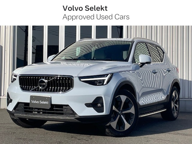 XC40ウルトラ B4 AWD 4WD