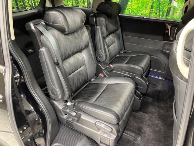 ���ڒ����̓E�H�[�N�X���[�ƂȂ��Ă���܂��B���ڂƎO��ڂ̈ړ�����~�肪�Ƃ��Ă��y�ɂȂ�̂ŁA���~��̍ۂ��X�g���X�������邱�Ƃ͂���܂����