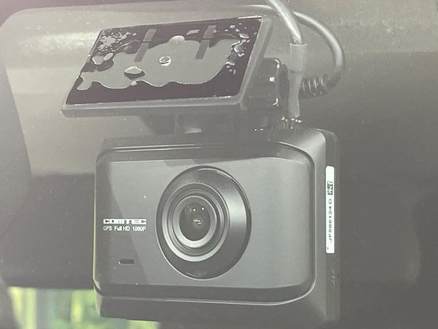 �y�h���C�u���R�[�_�[�z�h���C�u���R�[�_�[����!���s���͂������A������^�]�⎖�̂ɑ��������ہA�f���ŋL�^���A����̃��X�N�ɔ����܂��B���L�^�pSD�J�[�h�͂��q�l�����g�ł��������������K�v������܂��B