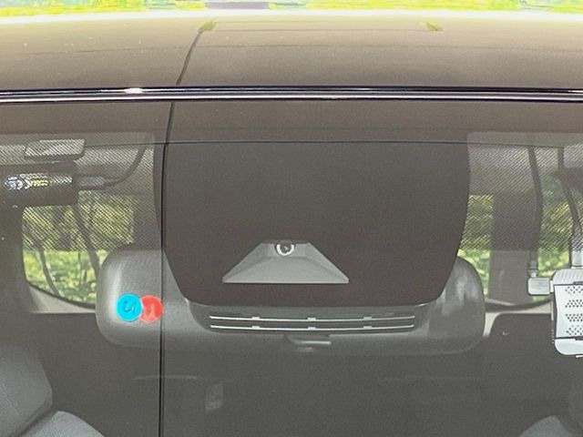 �y�g���^�Z�[�t�e�B�Z���X�z���s���ɑO���̎ԗ�����F�����A�Փ˂������Ȏ��͌x��ƃu���[�L�ŏՓˉ���Ɣ�Q�y�����A�V�X�g�B�����S�Ƀh���C�u�����y���݂��������܂��B