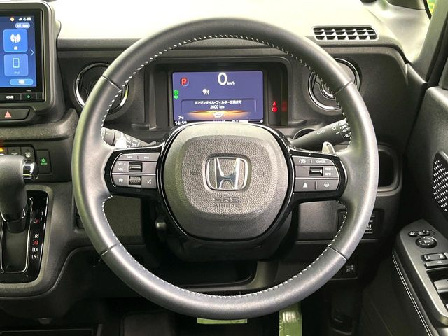 �y�����v�����X�e�A�����O�z�㎿�Ȋv���g�p���邱�ƂŁA��ɂ����������݂ƂĂ��^�]���₷���n���h���ł���