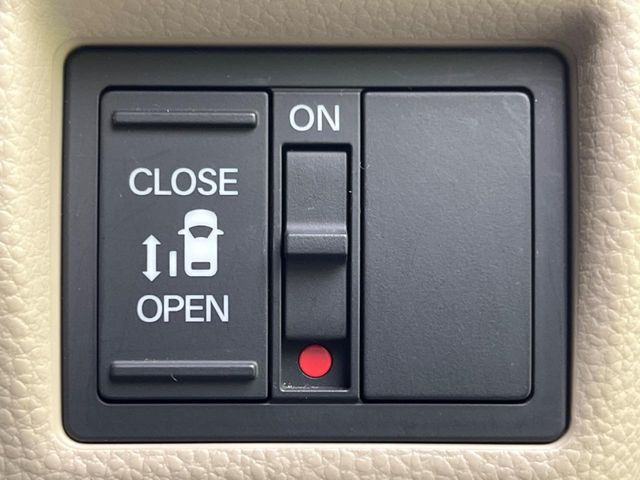 �y�p���[�X���C�h�h�A�z�X�}�[�g�L�[��^�]�Ȃ̃X�C�b�`�ŃX���C�h�h�A�̊J���\���d��������͂����ăh�A���J����K�v�������A���������q�l�ł��A�d���ו��������Ă��鎞�����N�ɊJ���߂ł��܂���