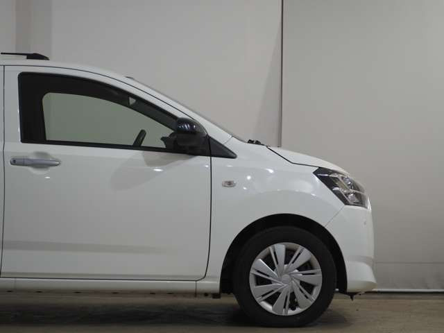 LINE�n�߂܂�����l�b�g�ɂ͍ڂ��Ă��Ȃ��ʐ^���������A�G���W���������������Ȃǂ̂��v�]�ɂ��������܂�!�F�B�o�^���ă��b�Z�[�W�������M������(^&omega;^)