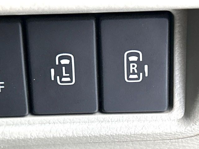 �y�����p���[�X���C�h�h�A�z�X�}�[�g�L�[��^�]�Ȃ̃X�C�b�`�Ō�ȗ����X���C�h�h�A�̊J���\���d��������͂����ăh�A���J����K�v�������A�����Ȃ��q�l�ł��ȒP�ɊJ���߂ł����K�ł���