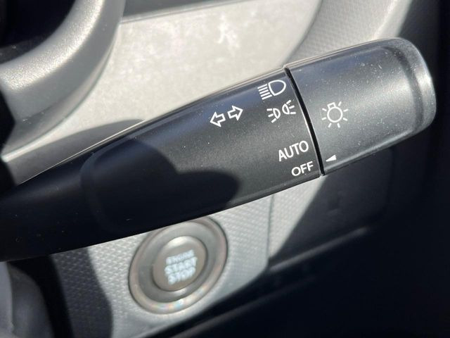 �y�I�[�g���C�g�z����̖��邳�ɉ����Ď����Ńw�b�h���C�g�̓_���E�������ł���@�\�ł�!���C�g�̕t���Y��E�����Y��Ȃǂ������Ȃ�A�J�̓���[���̑��s�����S!�g���l���ʉߎ����֗��ł��ˁ�