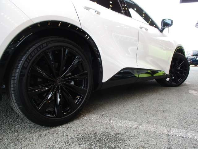 12.3�^DA�i�r�E�t���Z�O�E�S����M�ECarplay�EHUD�EAC100V/1500W�ED�C���i�[�~���[(�h�����R����)�E���v�x���`���[�V�����E�V�[�g&�X�e�A�q�[�^�[�E����21AW�E�r���g�C��ETC2.0�E4WD�E1�I�[�i�[��