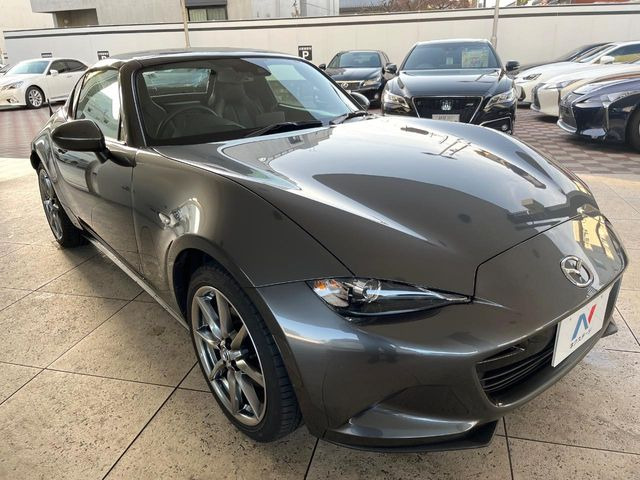 �������x�̃K���X�疌�ŝ����͂������A�㎿�ȃc���E����������B���O����_���J�����؂Ȉ��Ԃ�ی삵�A�F�����E�򉻂�h�~�B�u�e�X�v���b�V���R�[�g�v�A�u�e�v���~�b�T�R�[�g�v���炨�I�т��������܂��B