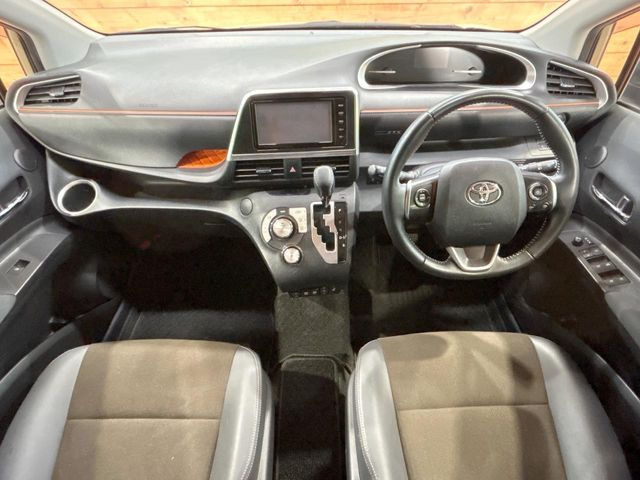 シエンタ1.5 G クエロ