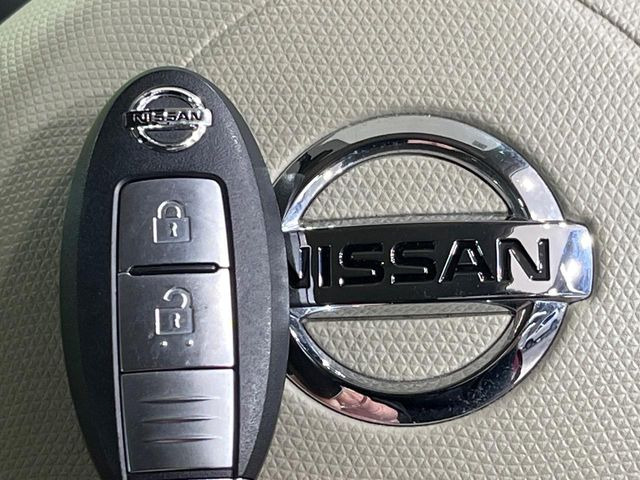 �y�C���e���W�F���g�L�[�z�J�o����|�P�b�g�ɓ��ꂽ�܂܂ł��h�A�̎{���E�������\�ȃX�}�[�g�L�[�𑕔��B�G���W���̃I���E�I�t�����J�M�����o���K�v����������Ƃ��Ă��֗��ł���