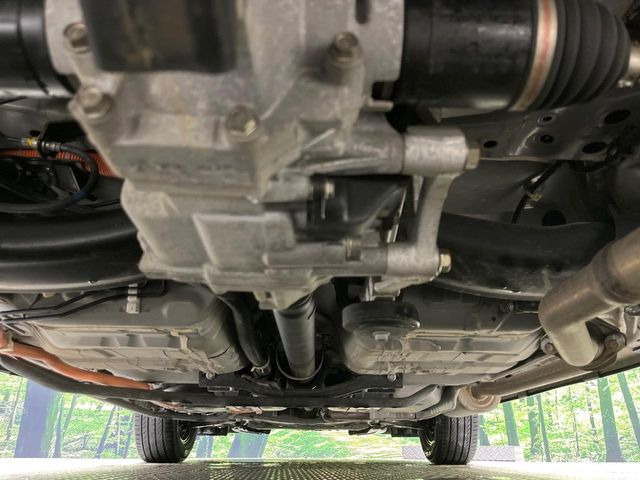 下回りがきれいなうちに、防錆加工の施工がオススメ。降雪地域はもちろん、沿岸部にお住いの方や、趣味でマリン・ウィンタースポーツをされる方にご好評いただいております。