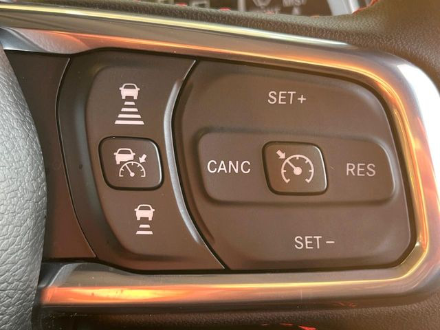 �����[�_�[�N���[�Y�R���g���[��:�O�̎ԂƂ̎Ԋԋ��������ɂƂ�A��葬�x�Ŏ������s���Ă���鎟����̃N���[�Y�R���g���[��!��ɍ������H�⎩���Ԑ�p���H�Ŏg�p����֗��ȋ@�\�ł�!