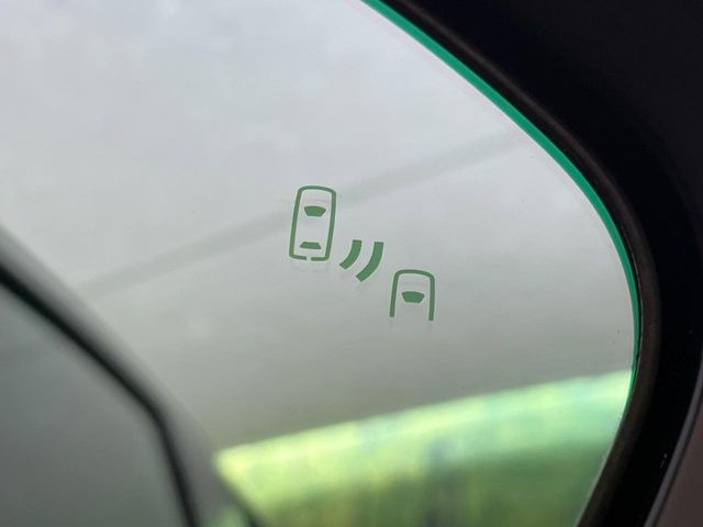 �y������p���m�z���s���A�h�A�~���[�̎��p�ɂȂ�₷���ӏ��Ɍ㑱�Ԃ��ڋ߂���ƃT�C�h�~���[�t�߂Ɍx����\���A�h���C�o�[�ɒ��ӊ��N�����Ă���܂��B