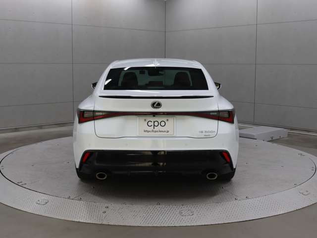 IS300h Fスポーツ 4WD