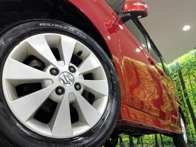 �y����14�C���`�A���~�z�C�[���z�O�ςɃ}�b�`���������A���~�z�C�[���𑕒����Ă���܂��B�e��ЊO�A���~�z�C�[����A�X�^�b�h���X�^�C�����戵�����Ă���܂��B���񂲑��k����������