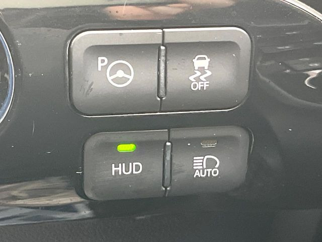 �y�w�b�h�A�b�v�f�B�X�v���C�z���݂̑��x�⑖�s�����f�W�^���\���ŉ^�]�ȑO���̃K���X�ɓ��e!���F���������A�^�]���ڐ������炳���K�v�ȏ����m�F�ł���̂łƂ��Ă��֗��ň��S!