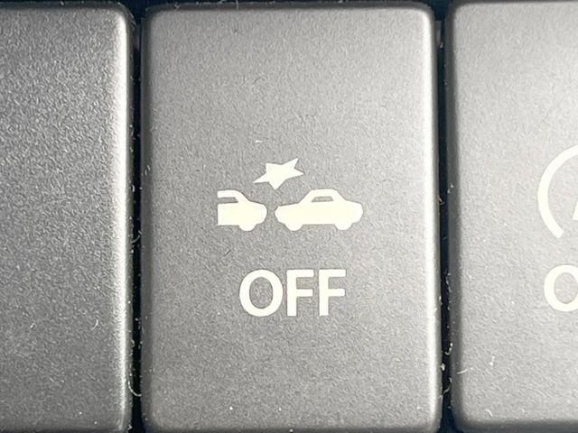 �y�X�Y�L �Z�[�t�e�B�T�|�[�g�z���s���ɑO���̎ԗ�����F�����A�Փ˂������Ȏ��͌x��ƃu���[�L�ŏՓˉ���Ɣ�Q�y�����A�V�X�g�B�����S�Ƀh���C�u�����y���݂��������܂��B