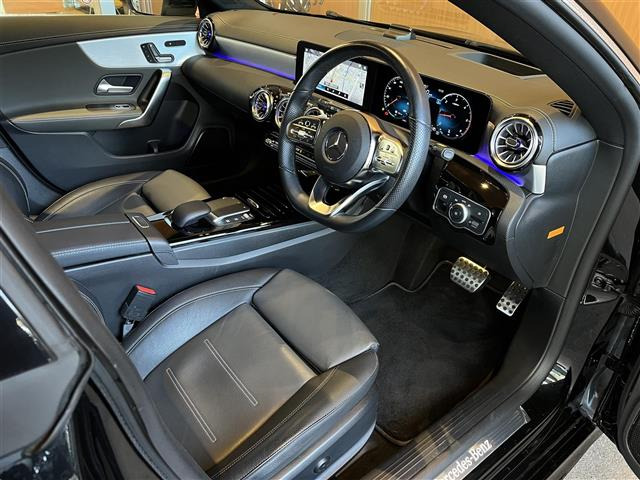 CLAクラスCLA200d AMGライン