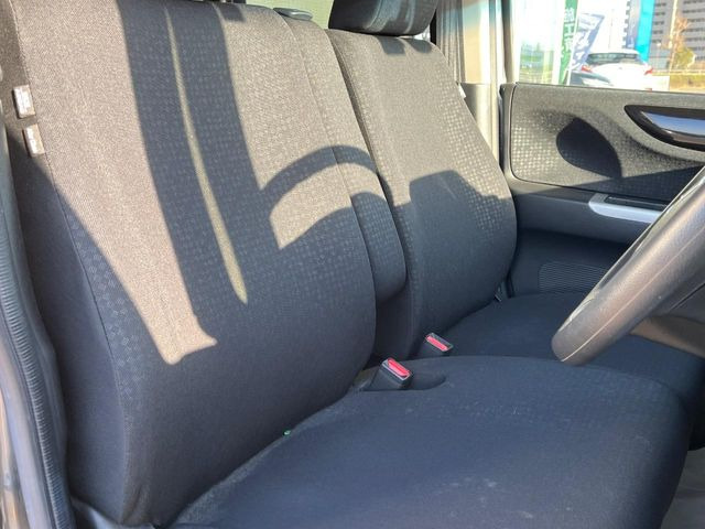 �^�]�ȃV�[�g���͎g�p�������Ȃ��A�ǍD�ȏ�ԂƂȂ��Ă��܂��B���J�Ɏg���Ă������Ƃ��悭�킩��܂��ˁB