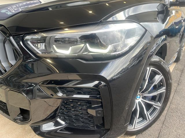 ��LED�w�b�h���C�g:��ԑ��s�����ǍD�Ȏ��E���m�ۂ����S���ĉ^�]�ł��鍂�P�xLED�w�b�h���C�g�𑕔�!�_�����x�������A����d�͂��}�����Ă��܂��B