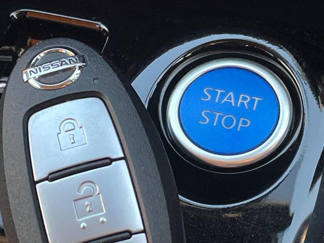 �y�C���e���W�F���g�L�[�z�J�o����|�P�b�g�ɓ��ꂽ�܂܂ł��h�A�̎{���E�������\�ȃX�}�[�g�L�[�𑕔��B�G���W���̃I���E�I�t�����J�M�����o���K�v����������Ƃ��Ă��֗��ł���