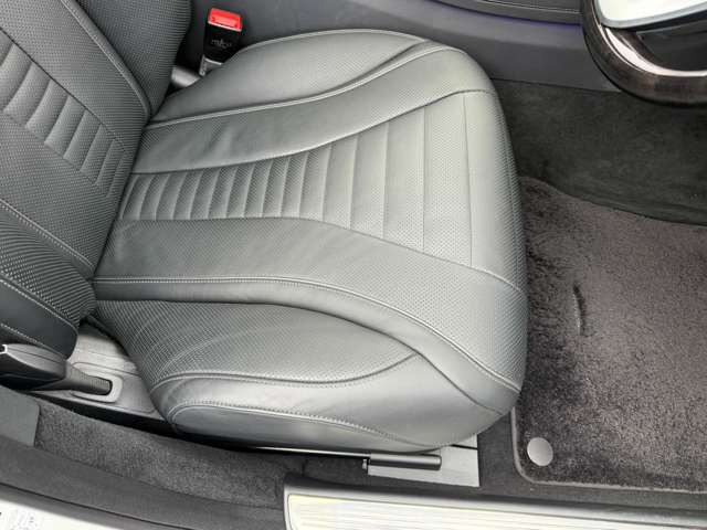 �^�]�ȃV�[�g�E�V���ȂǏ��Ȃ������Y��ȏ�Ԃł��B