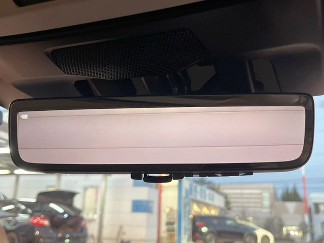 �y�X�}�[�g�����r���[�~���[�z��Ȃ̑傫�ȉו��⓯��҂Ō�����m�F���Â炢���ł����S!�J�������B�e�����ԗ�����̉f�������[���~���[���ɕ\���B�N���A�Ȏ��E�ŏ󋵂̊m�F���\�ł�!