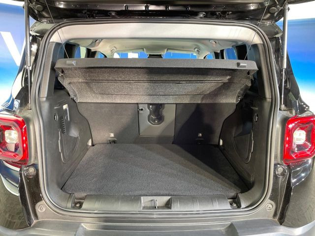 ���g�����N���[��:����L������e�X�y�[�X!���ꂾ���̍L��������΂��������⃌�W���[�Ȃǂɂ��œK�ł�!�g�p�������Ȃ����ꂢ�ȏ�Ԃ��ێ����Ă���܂��B