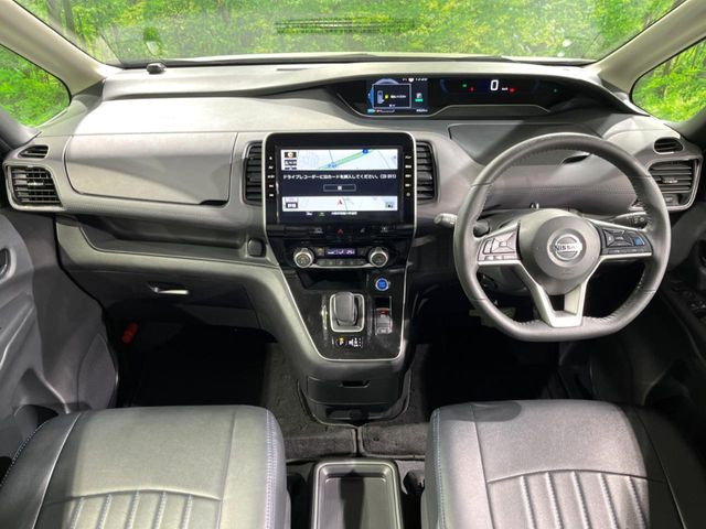 グループ総在庫数約30,000台!!全国の系列店からメーカー・車種問わずご紹介出来るので、あなたにピッタリのお車が見つかるはずです♪まずはお問い合わせ下さい☆