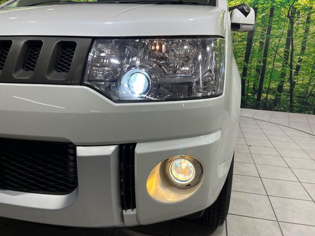 �yHID�w�b�h���C�g�z���ɖ��邭�O�����Ƃ炵�Ă����̂ŁA���V����Ԃ̑��s�������E�ǍD�ň��S���Ă���肢�������܂��B